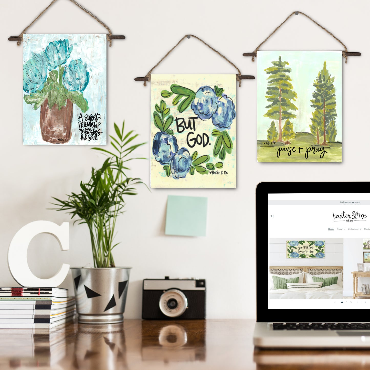 Pause & Pray Mini Wall Hanging