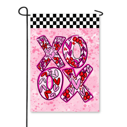 XOXO Checkered Garden Flag